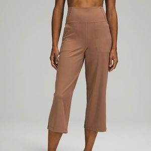 Lululemon align super high rise wide leg crop 23”